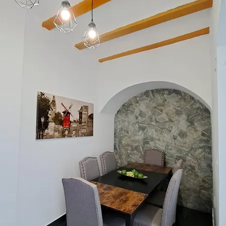 Holiday home Moderna Casa En El Casco Historico De *